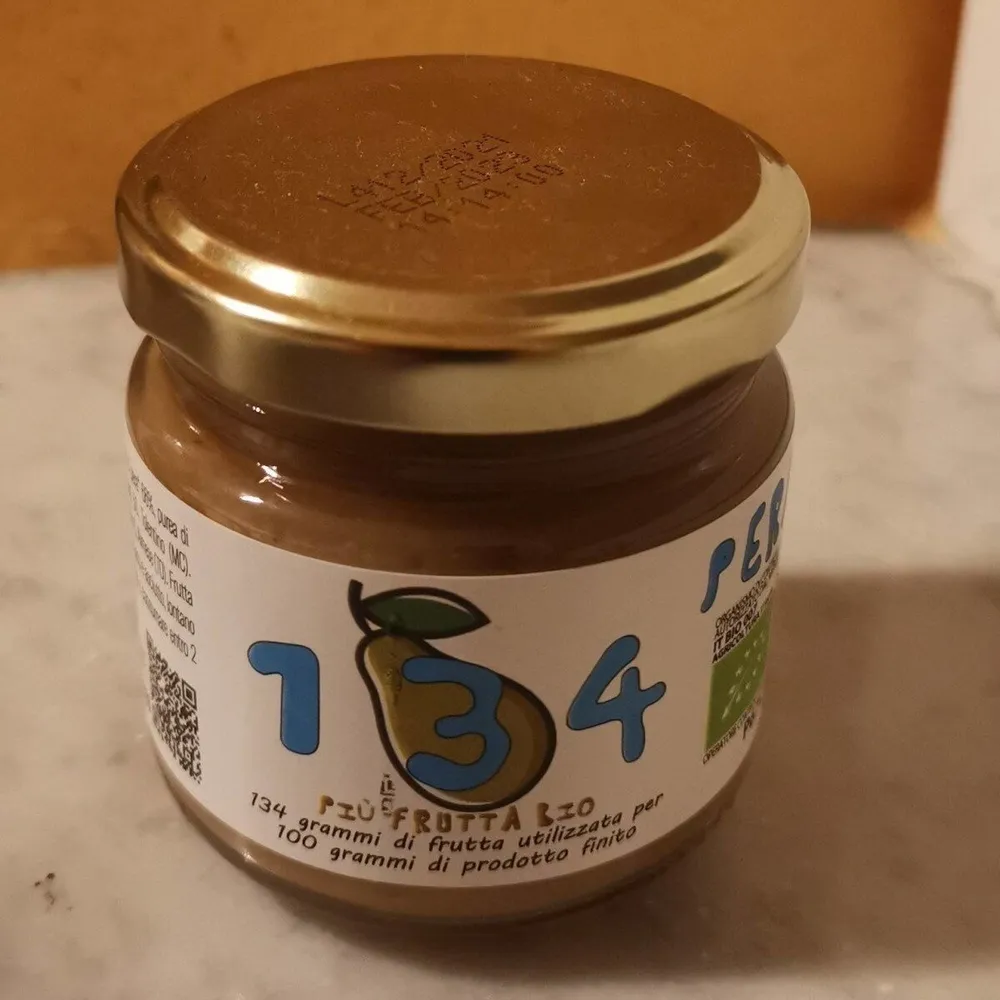 Preparazione dolce a base di pere e mele