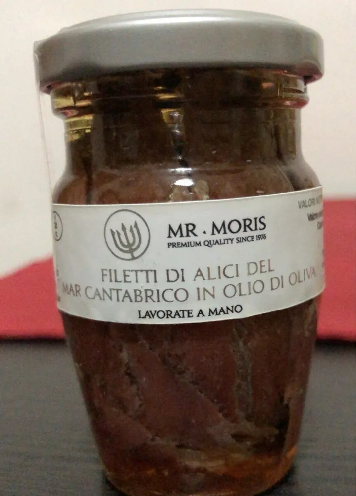 Filetti di alici del Mar Cantarbico in olio di oliva