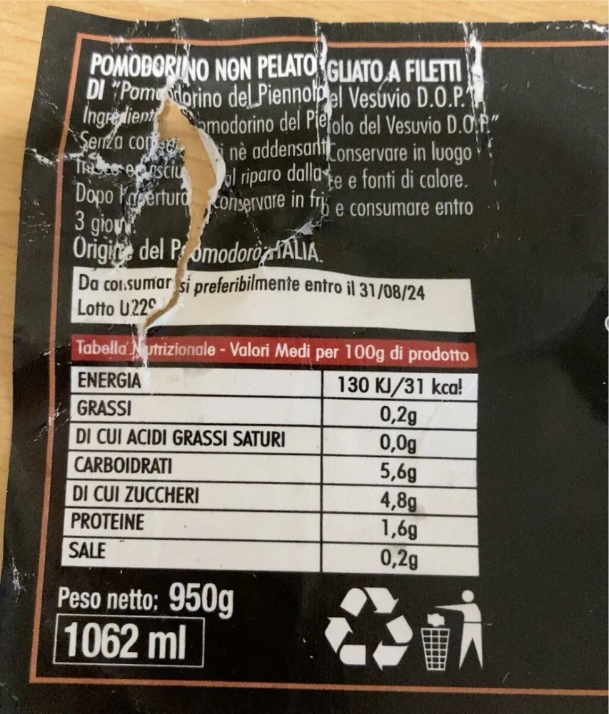 Pomodorino del piennolo pacchetelle