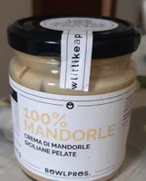 Crema di mandorle pelate