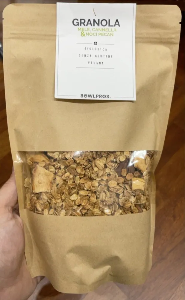 Granola mela, cannella e noci pecan