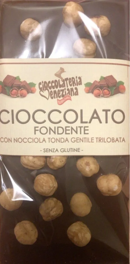 Cioccolato fondente con nocciola tonda gentile trilobata
