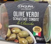Olive verdi schiacciate condite