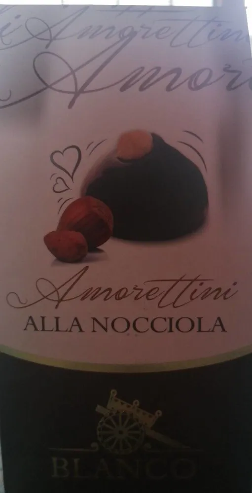 Amorettini alla nocciola