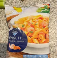Pennette al salmone e gamberi