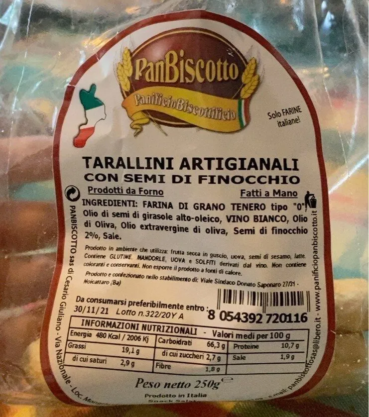 tarallini artigianali con semi di finocchio