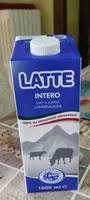 Latte intero UHT a lunga conservazione