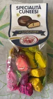 Cioccolatini ripieni assorti al liquore specialità di cuneo