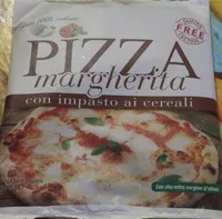 Pizza margherita con impasto ai cereali
