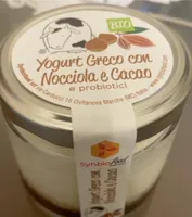 Yougurt greco con nocciola e cacao