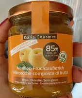 Albicocche composta di frutta