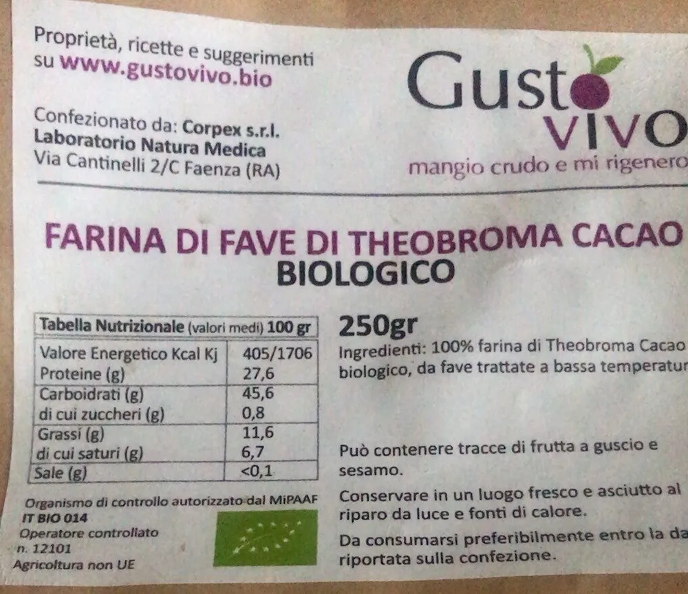 Farina di fave di theobroms cacao biologico