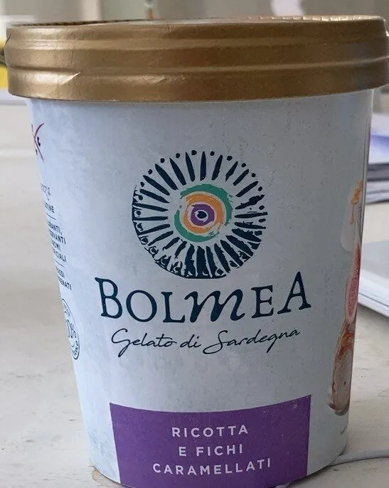 Gelato ricotta e fichi caramellati