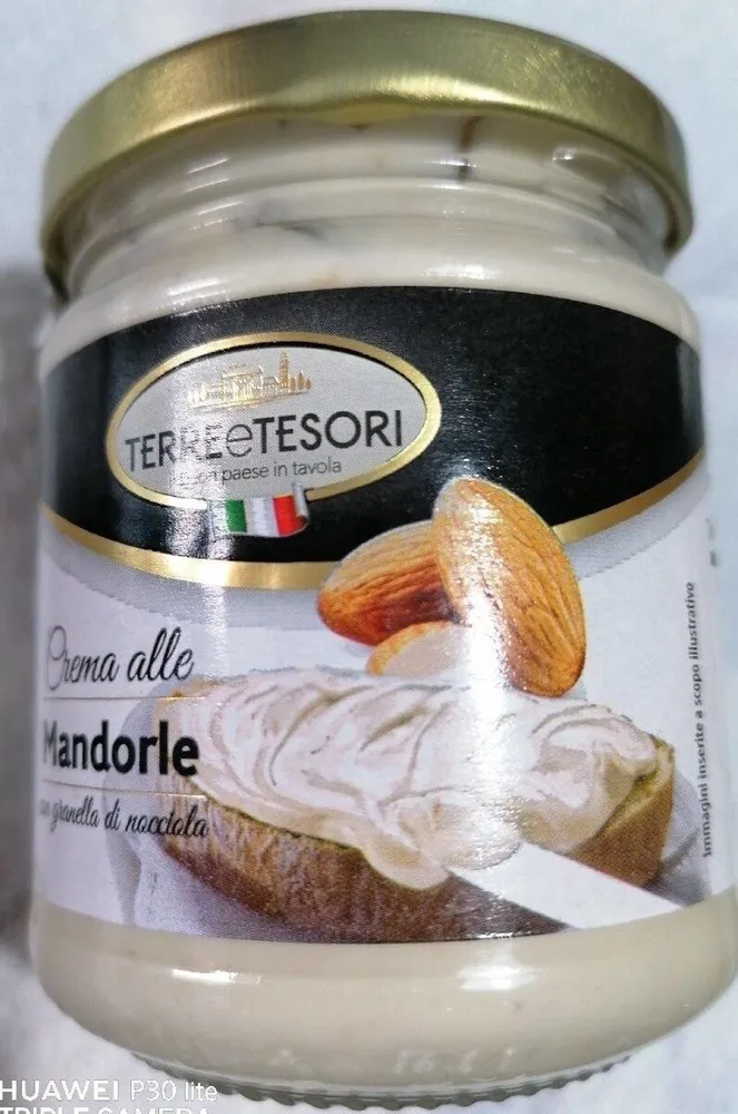 Crema alle mandorle