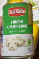 Funghi champignon tagliati e lessati