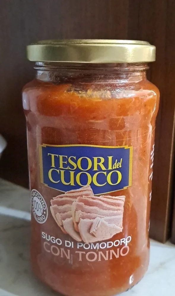 Sugo di pomodoro con tonno