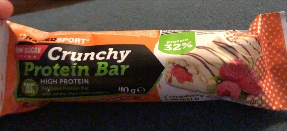 Crunchy protein bar