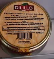 Peperoncino a pezzi in olio