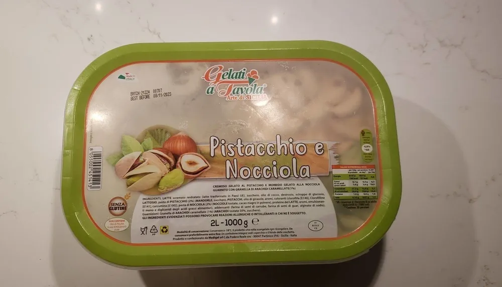 Pistacchio E nocciola