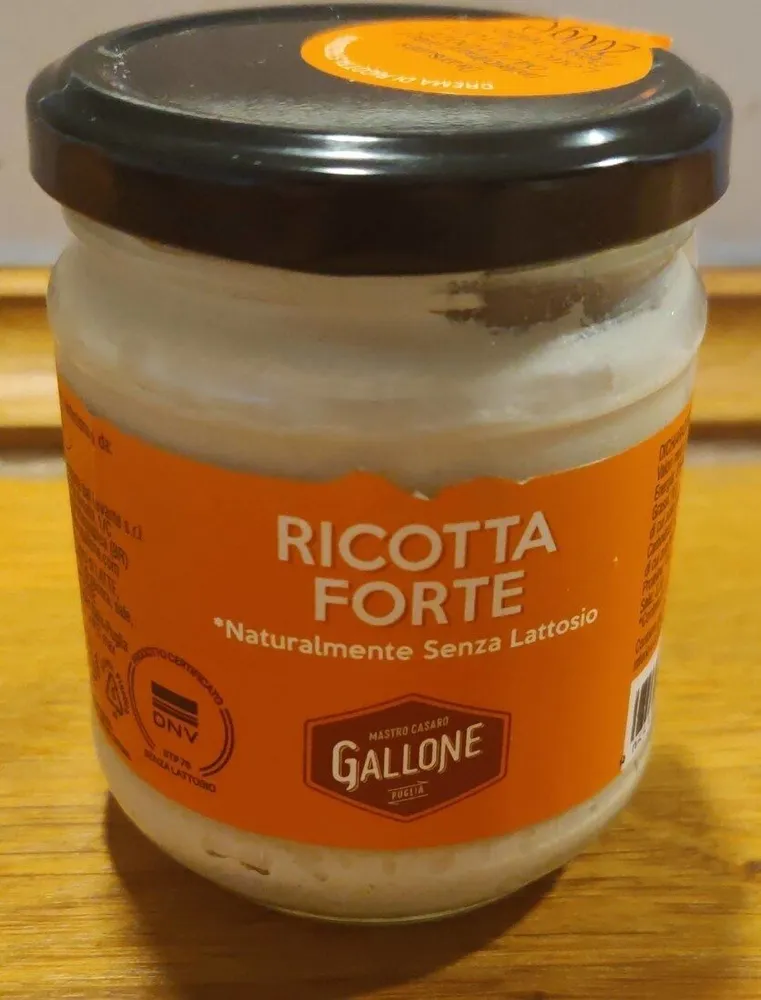 Ricotta forte