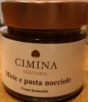 Miele e pasta nocciole
