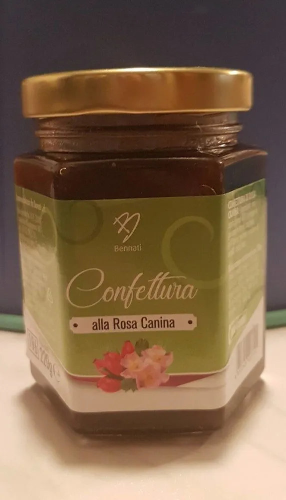 Confettura alla rosa canina