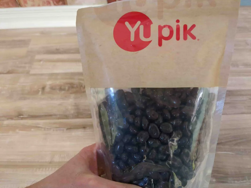 Dark chocolate covered peanuts