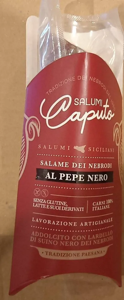 Saucisson sicilien traditionnel au poivre noir