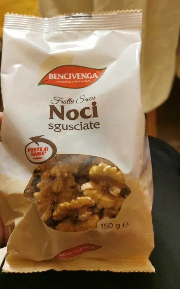 Noci sgusciate