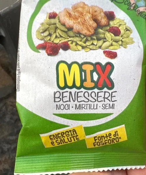 Mix benessere noci mirtilli semi