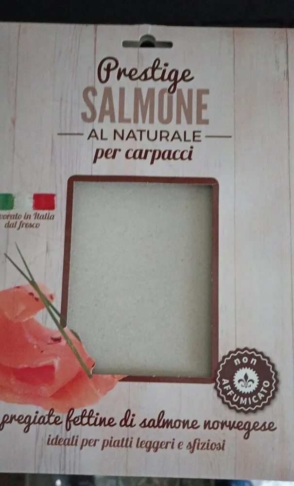 salmone al naturale