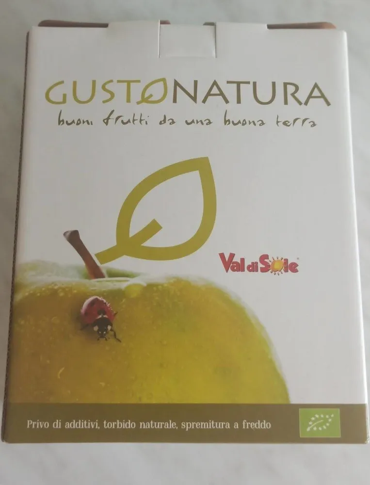 Succo di mela e lampone