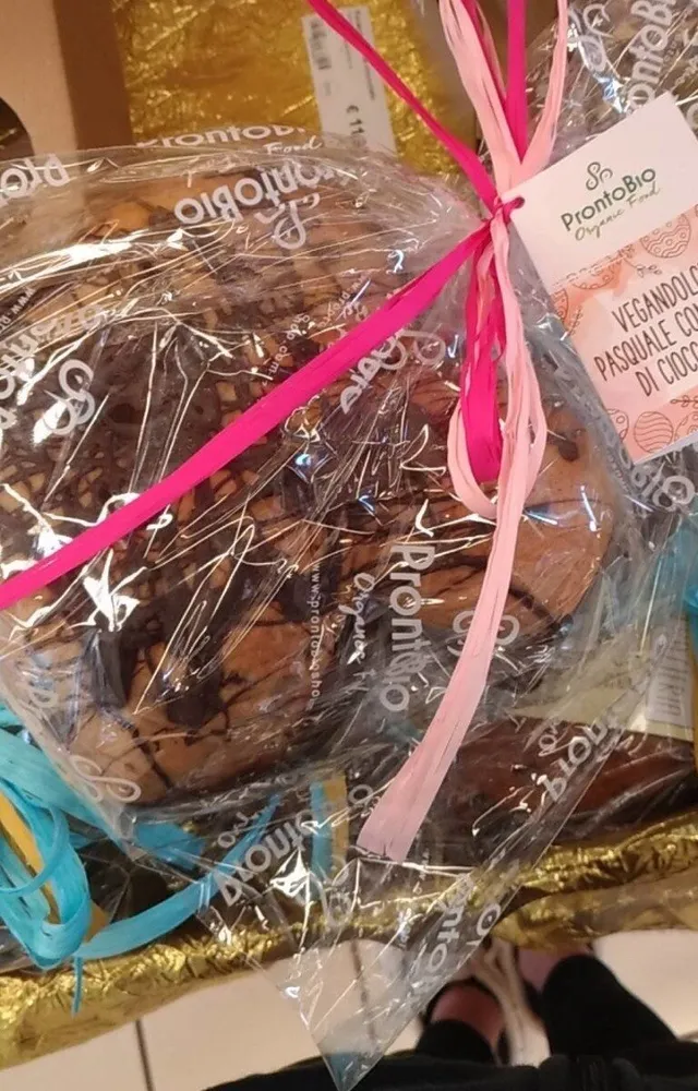 Vegandolce pasquale con  gocce di cioccolato