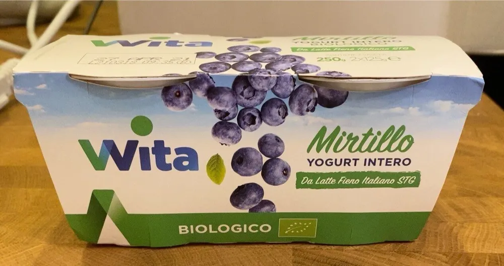 Yogurt intero mirtillo