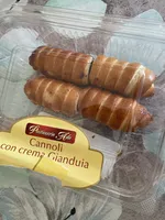 Cannoli con crema gianduia