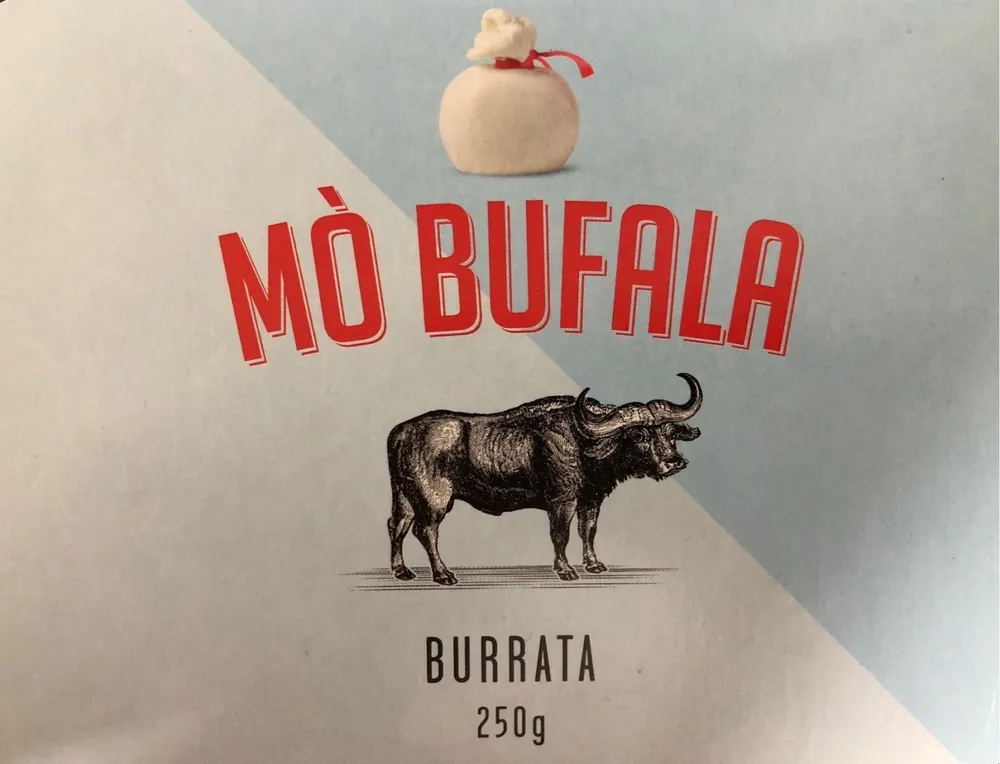 Burrata avec lait de bufflonne