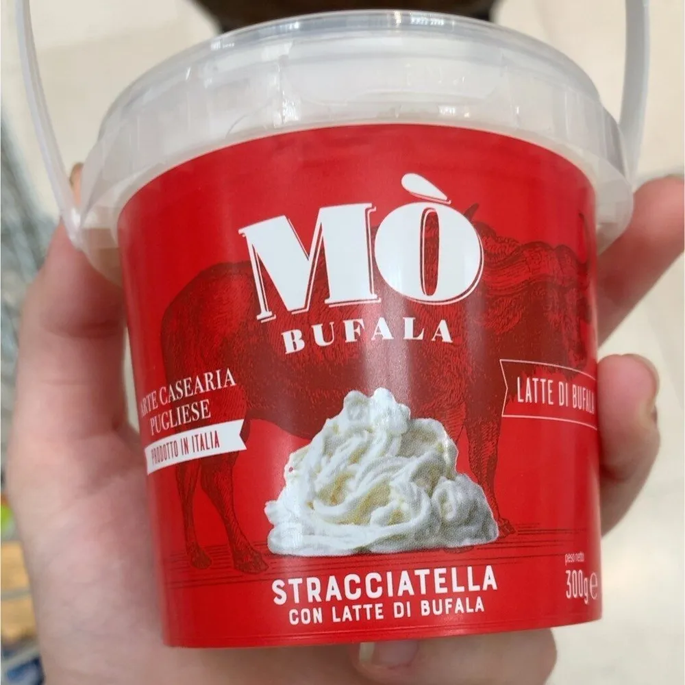 Stracciatella con latte di bufala