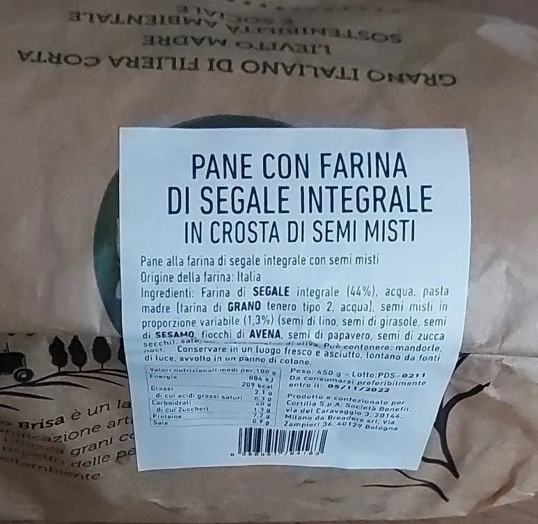 Pane con farina di segale integrale