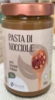 Pasta di nocciole