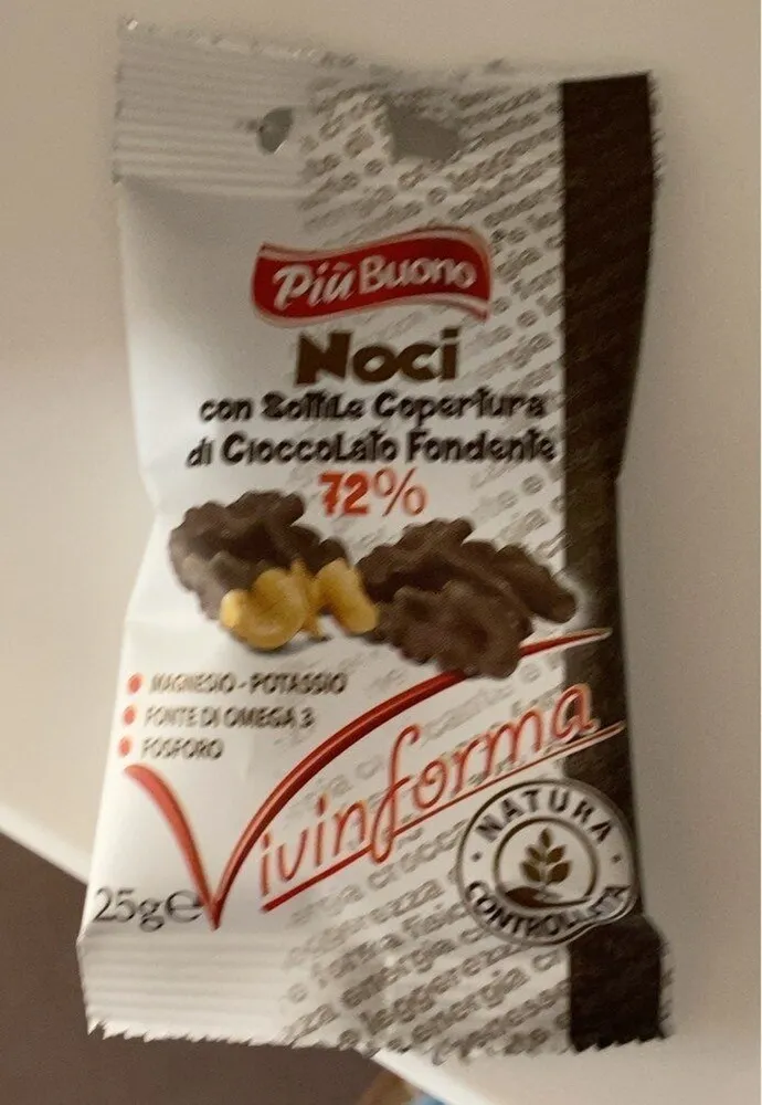 noci con sottile copertura si cioccolato fondente