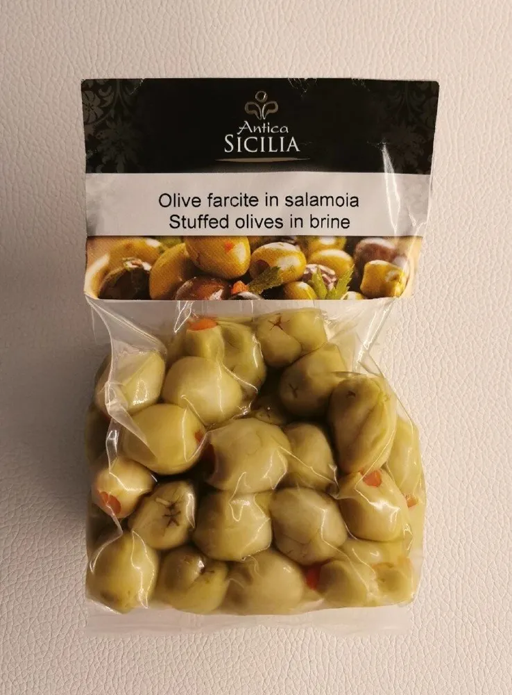 Olive farcite in salamoia