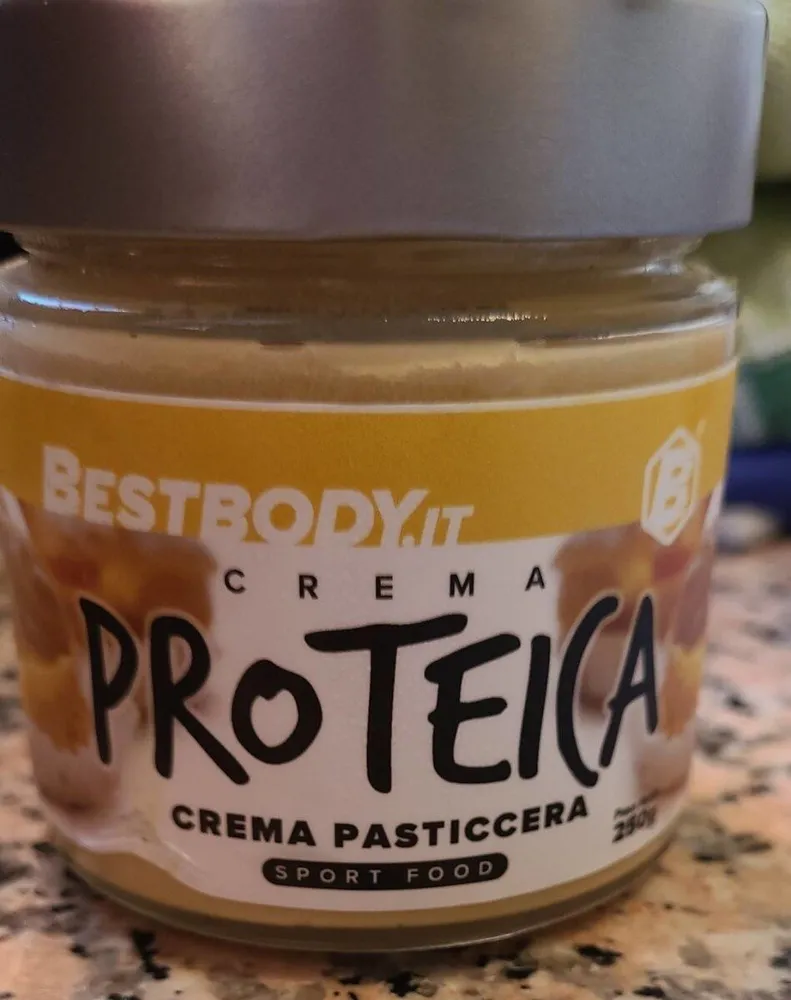 Crema proteica pasticcera