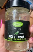 Pesto di rucola e mandorle