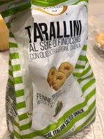 Tarallini, fennel seed with extra virgin olive oil, typical italian salted snack