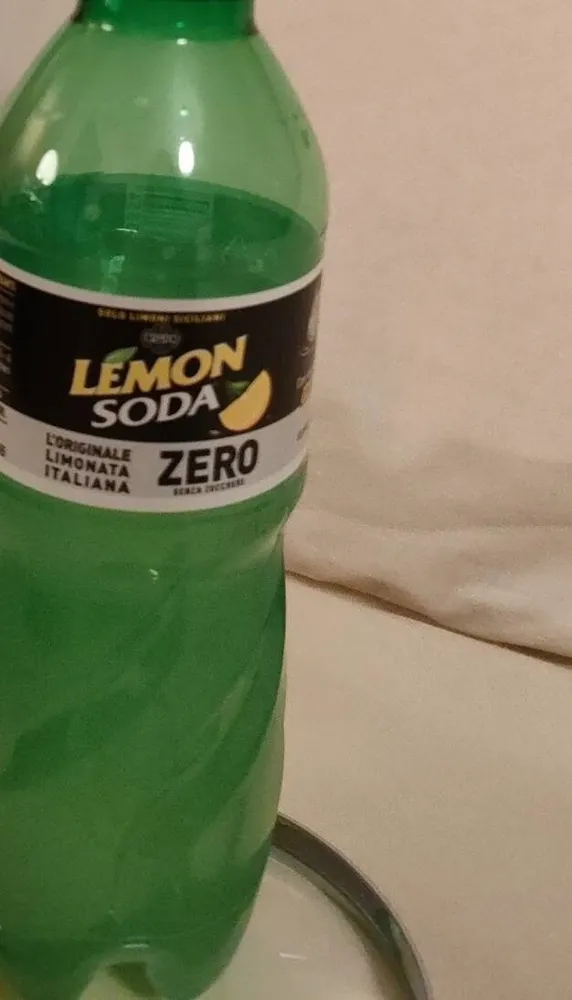 Lemon soda zero