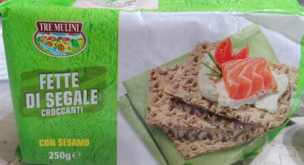 Fette di segale croccanti con sesamo