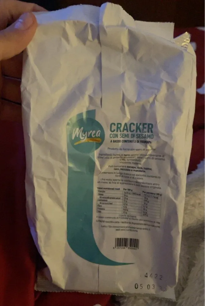 Cracker con semi di sesamo