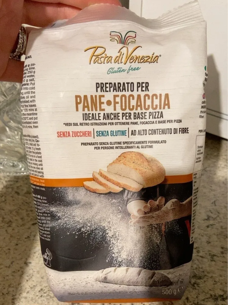 Preparato pane focaccia