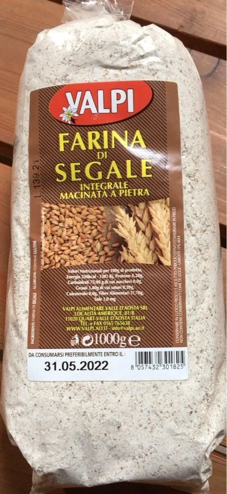 Farina di segale integrale macinata a pietra