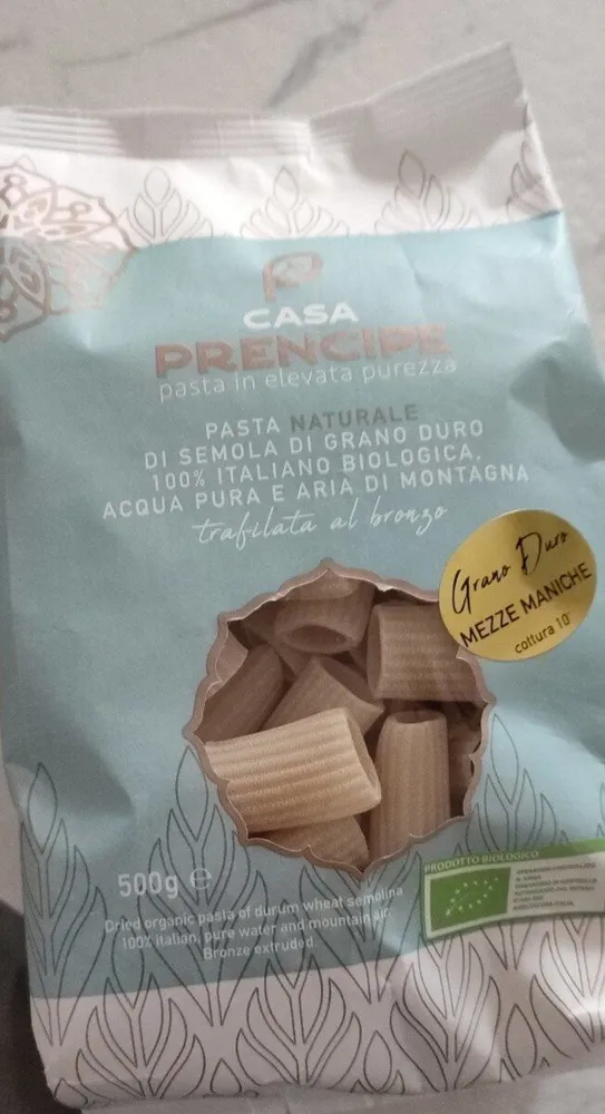 Pasta mezze maniche